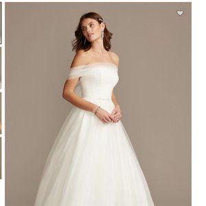 Preowned Wedding Dress